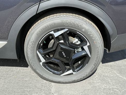 New 2026 Kia Sportage EX w/ EX Panorama Roof Package FWD image 35