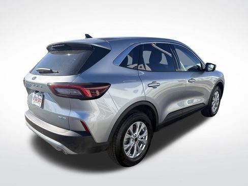 Used 2023 Ford Escape Active w/ Tech Pack #2 image 8