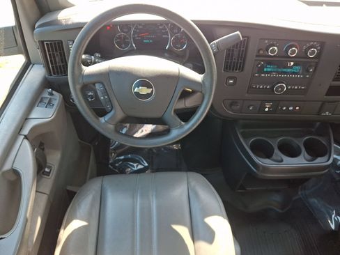 Used 2022 Chevrolet Express 2500 w/ Driver Convenience Package RWD image 13