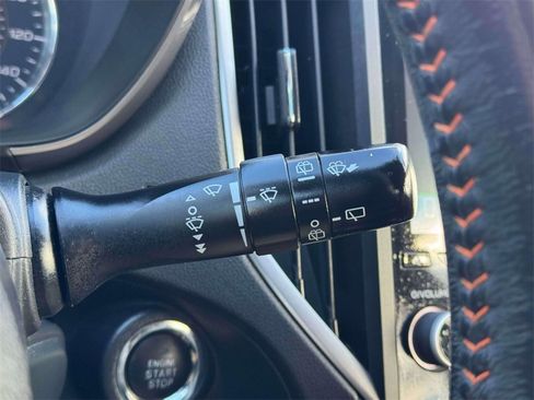 Used 2021 Subaru Crosstrek 2.5i Limited image 23