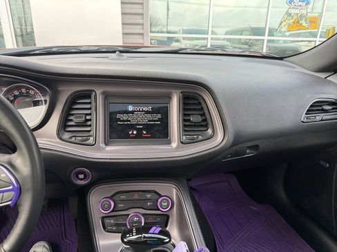 Used 2023 Dodge Challenger SXT w/ Cold Weather Group image 9