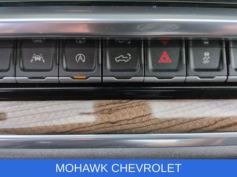 Used 2023 Chevrolet Silverado 1500 LT AWD/4WD image 35