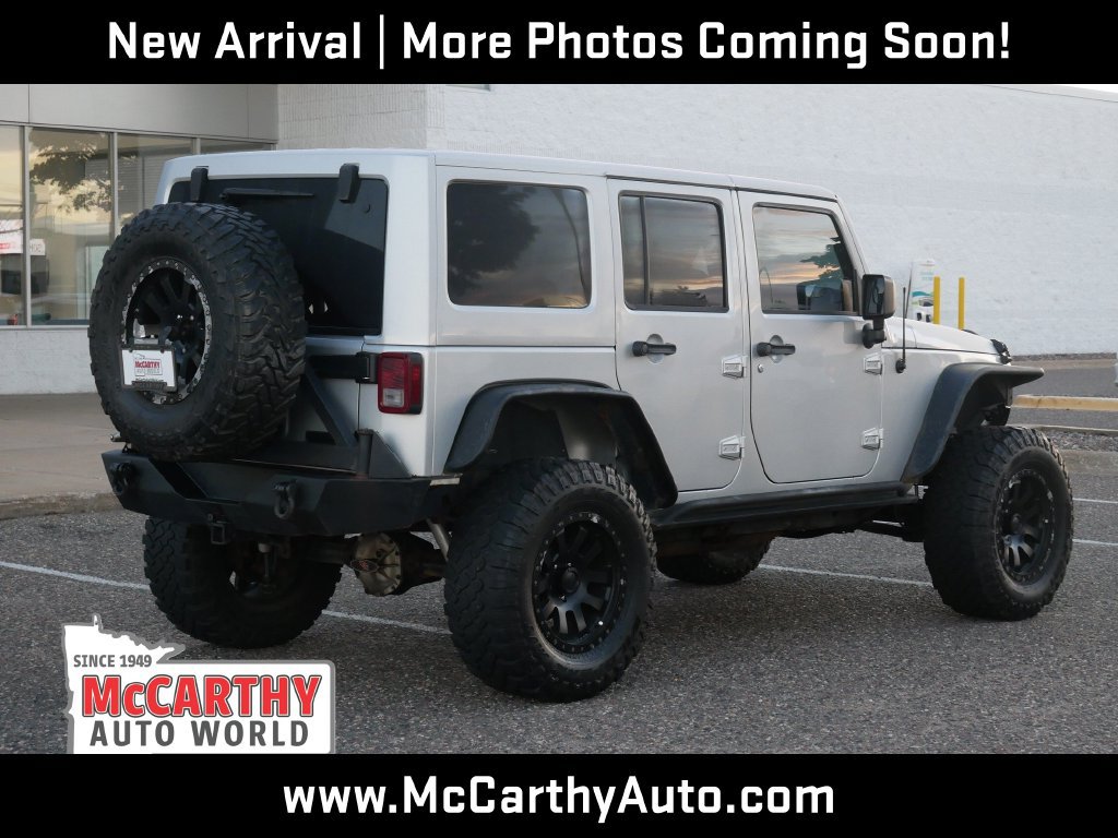 Used 2011 Jeep Wrangler Unlimited Sahara w/ Trailer Tow Group AWD/4WD image 3