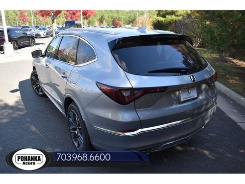 New 2026 Acura MDX w/ Advance Package image 8