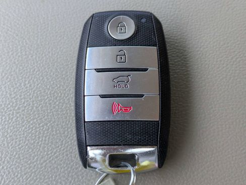 Used 2019 Kia Sorento EX FWD image 33