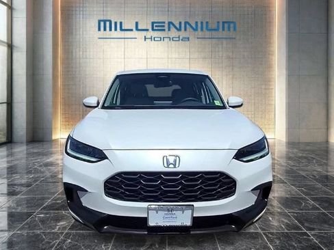 Used 2024 Honda HR-V LX image 36