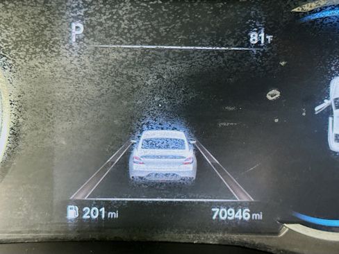 Used 2022 Genesis G70 2.0T w/ Prestige Package image 15