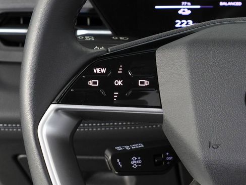 Used 2025 Audi Q6 e-tron Premium w/ 20" Wheel Package image 30