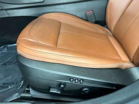 Used 2020 Alfa Romeo Giulia RWD image 15
