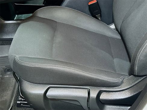 Used 2024 Nissan Rogue S image 16