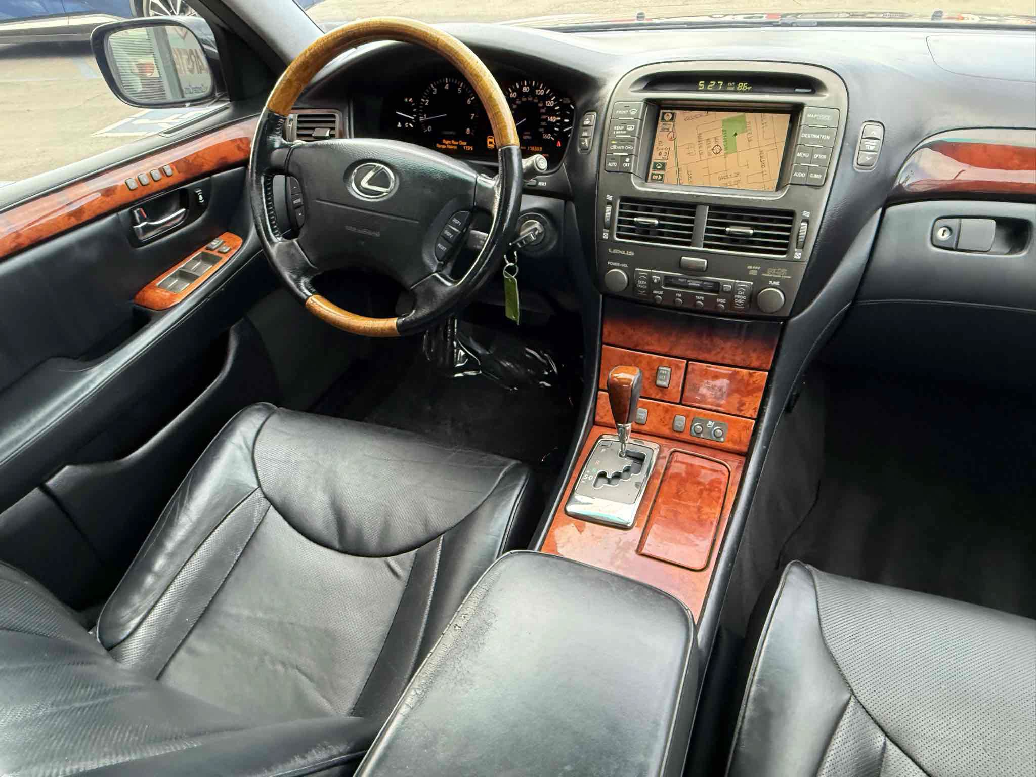 Used 2005 Lexus LS 430 RWD image 19