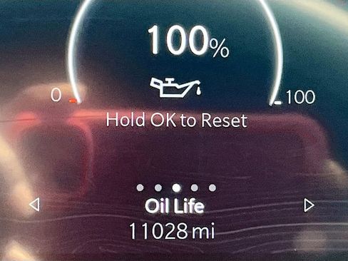 Used 2024 Jeep Grand Cherokee Limited AWD/4WD image 12