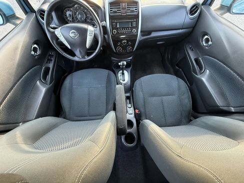 Used 2015 Nissan Versa Note SV image 2