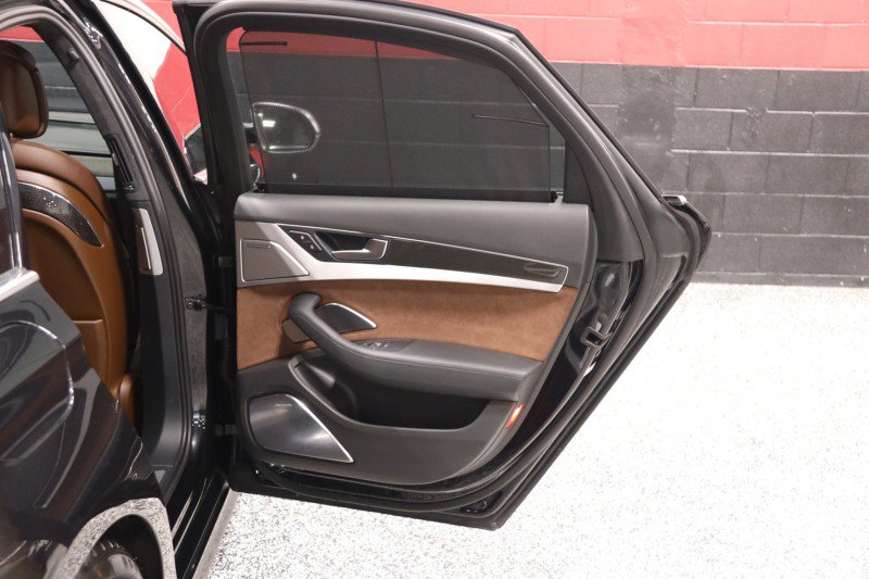 Used 2014 Audi S8 AWD/4WD image 44