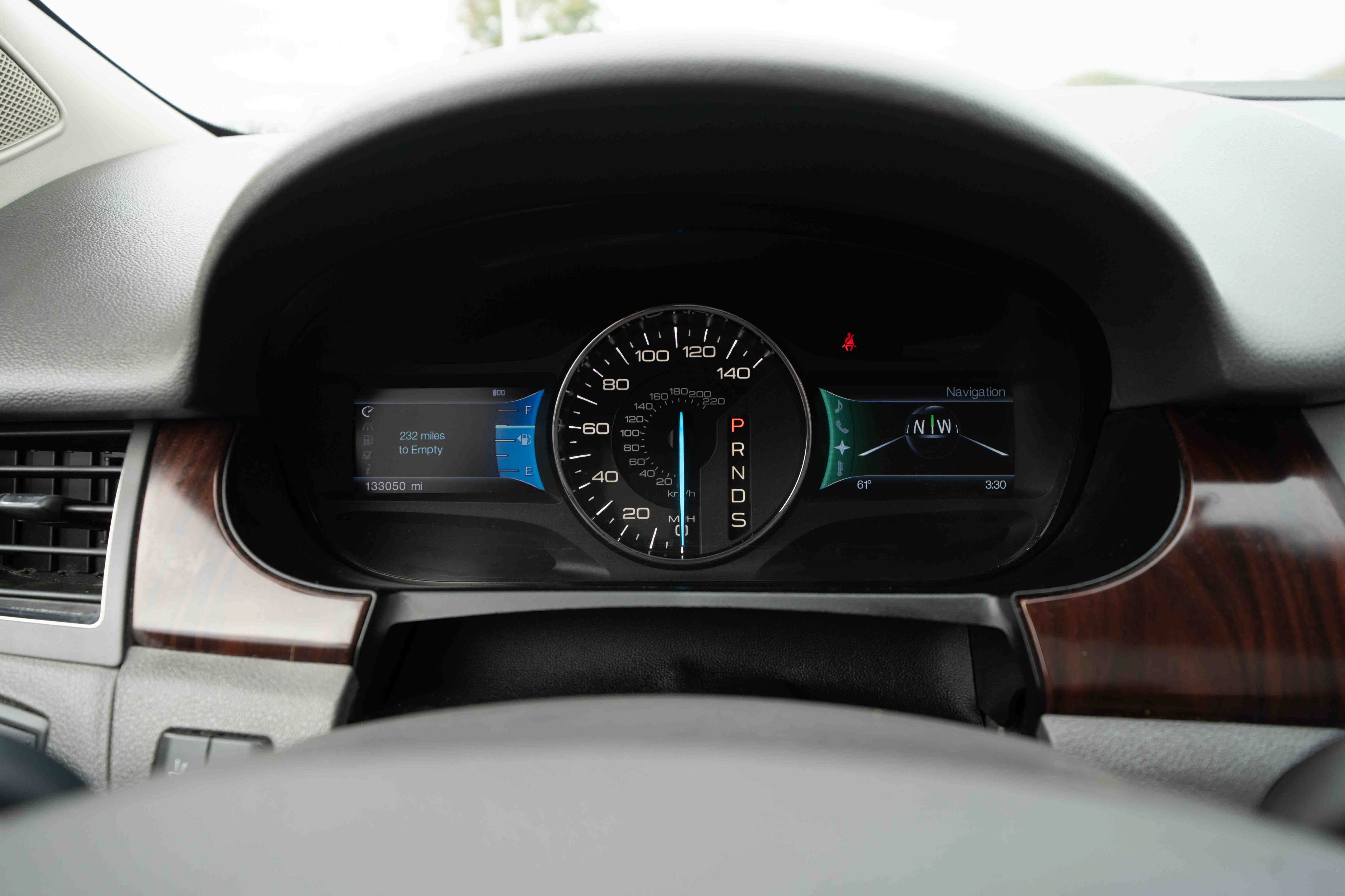 Used 2013 Ford Edge Limited FWD image 16