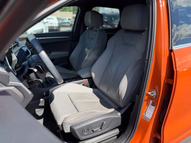 Used 2019 Audi Q3 2.0T Premium Plus AWD/4WD image 15