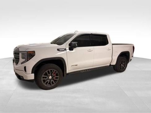 Used 2022 GMC Sierra 1500 AT4 w/ AT4 Premium Package image 3