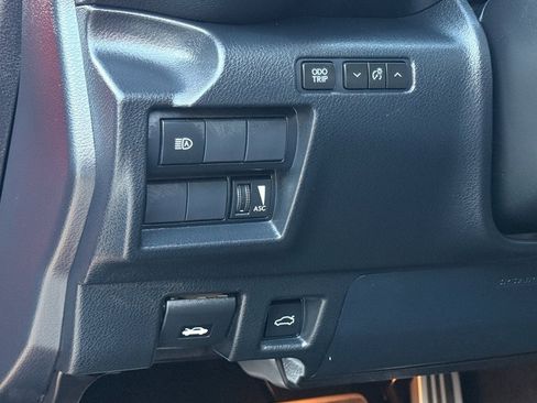 Certified 2025 Lexus IS 350 F Sport image 27
