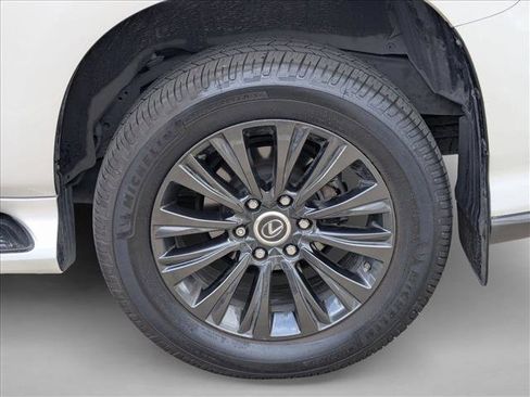 Used 2020 Lexus GX 460 Premium image 25