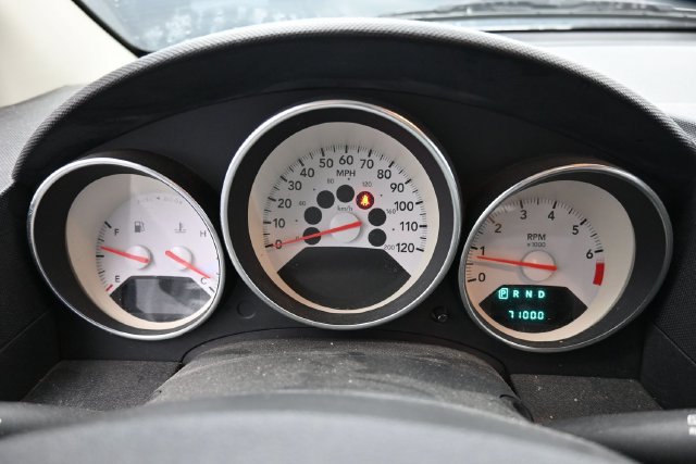 Used 2009 Dodge Caliber SXT FWD image 15