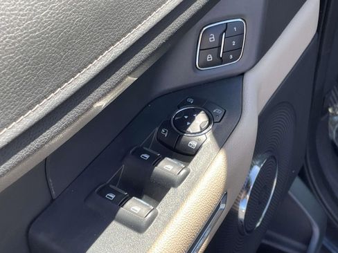 Used 2024 Ford Expedition Max XLT AWD/4WD image 16