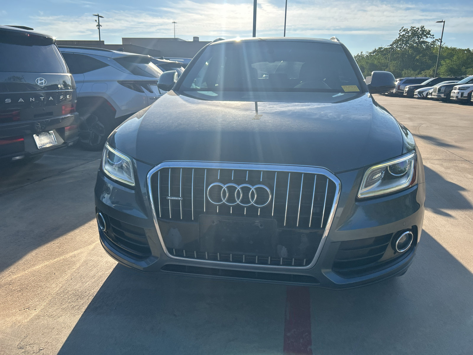 Used 2015 Audi Q5 2.0T Premium Plus w/ Technology Package AWD/4WD image 2