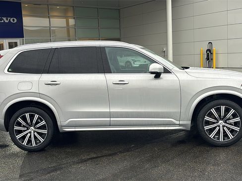 Certified 2023 Volvo XC90 B6 Core w/ Climate Package image 30