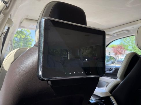 Used 2018 Lincoln Navigator L Black Label w/ Cargo Package image 42