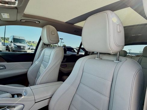 Used 2026 Mercedes-Benz GLS 450 4MATIC image 20