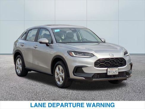 Certified 2023 Honda HR-V LX image 4