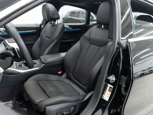 Used 2025 BMW 430i w/ Premium Package image 9