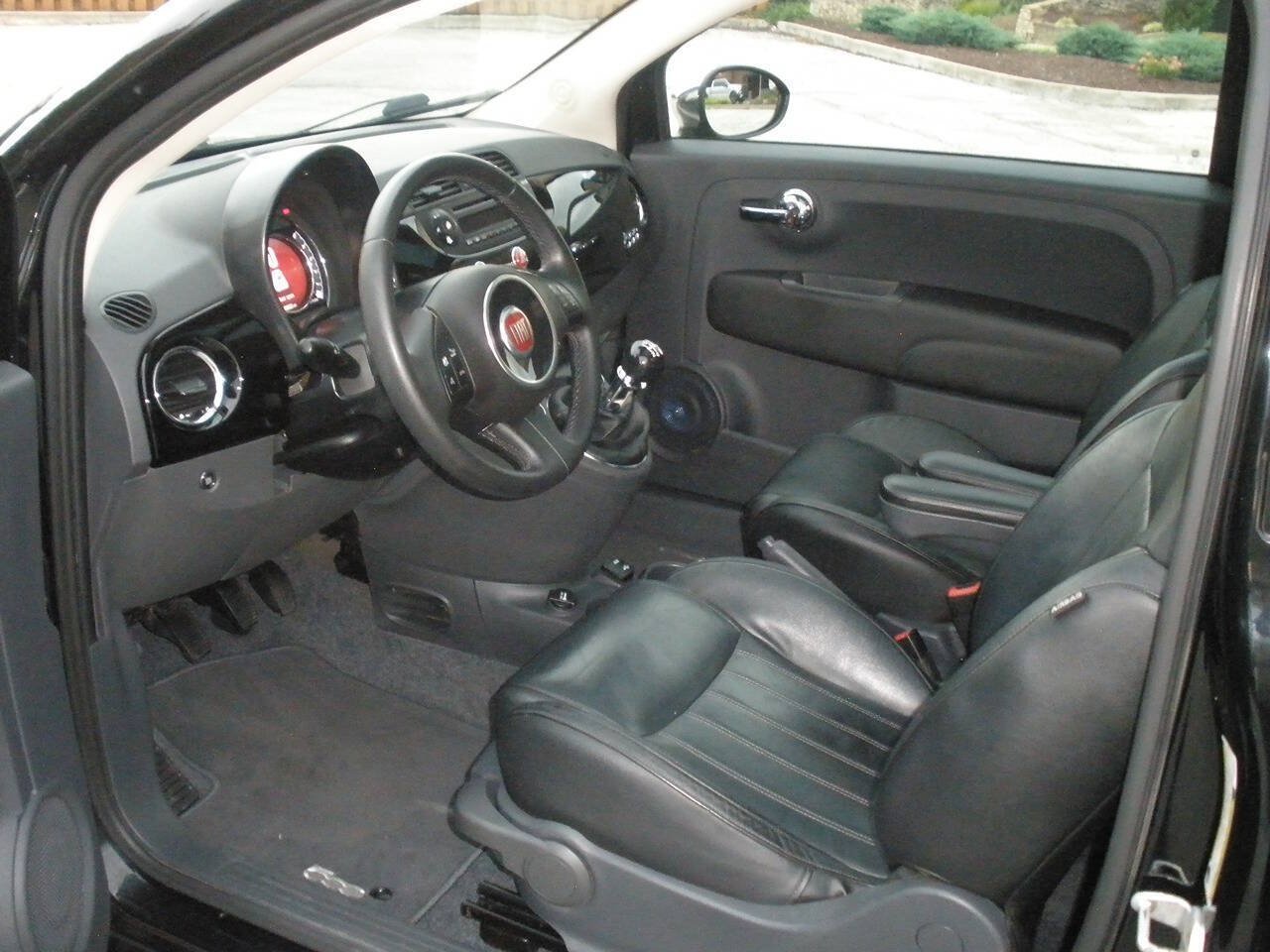 Used 2015 FIAT 500 Lounge w/ Luxury Leather Package FWD image 24