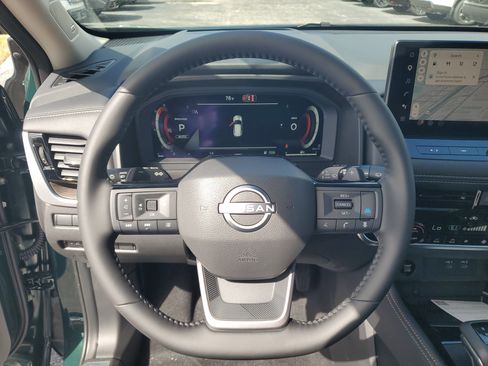 New 2026 Nissan Rogue Platinum image 13