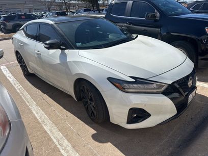 Used 2023 Nissan Maxima SR w/ Sport Mat Group