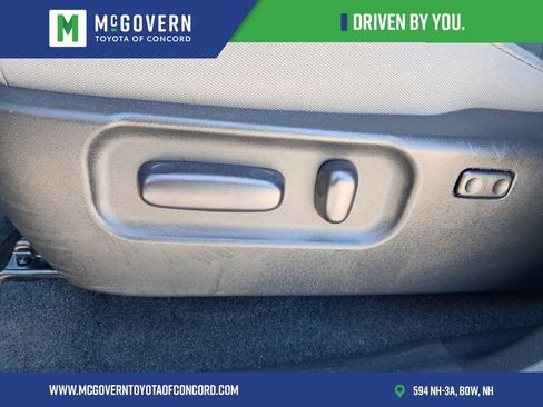 Used 2023 Toyota Tacoma SR5 AWD/4WD image 16