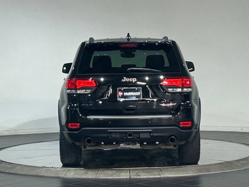 Used 2019 Jeep Grand Cherokee Trailhawk AWD/4WD image 8