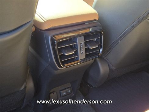 Used 2025 Lexus NX 350h 350h Premium image 17