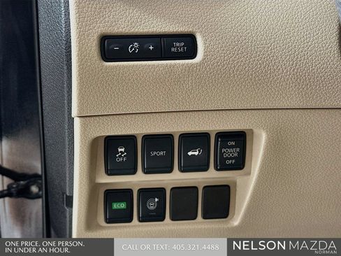 Used 2016 Nissan Rogue SL w/ SL Premium Package FWD image 11