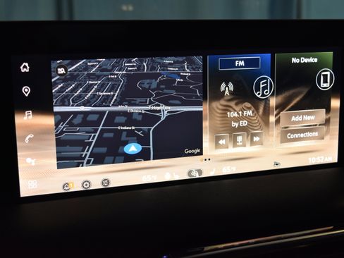 New 2026 Nissan Armada SL w/ Captain's Chari Seat Package image 9