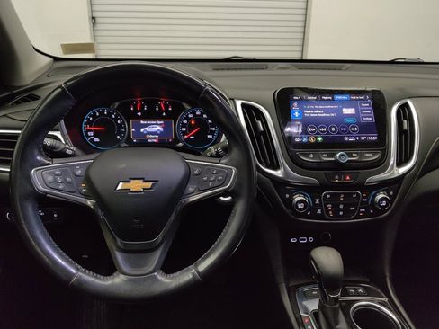 Used 2022 Chevrolet Equinox Premier AWD/4WD image 22