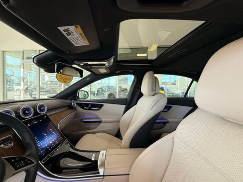 Used 2023 Mercedes-Benz C 300 4MATIC Sedan w/ Exclusive Trim Package image 23