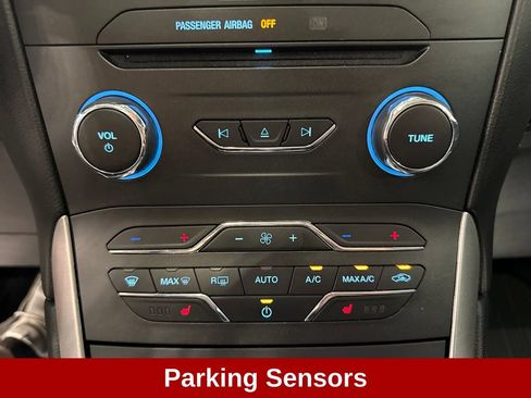 Used 2017 Ford Edge SEL w/ Equipment Group 201A AWD/4WD image 17
