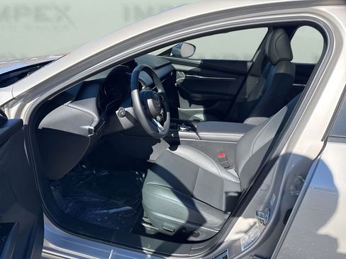 Used 2025 MAZDA MAZDA3 s image 9