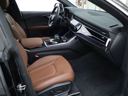 Used 2023 Audi Q8 Premium Plus w/ Premium Plus Package image 34