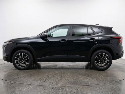 Used 2025 Chevrolet TrailBlazer LT image 5