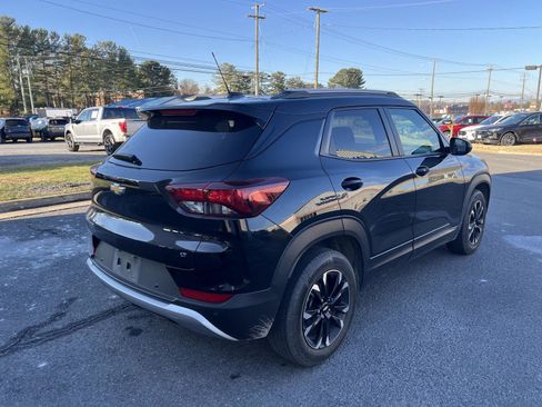 Used 2022 Chevrolet TrailBlazer LT w/ Convenience Package image 3