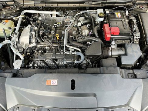 Used 2024 Mitsubishi Outlander ES image 30