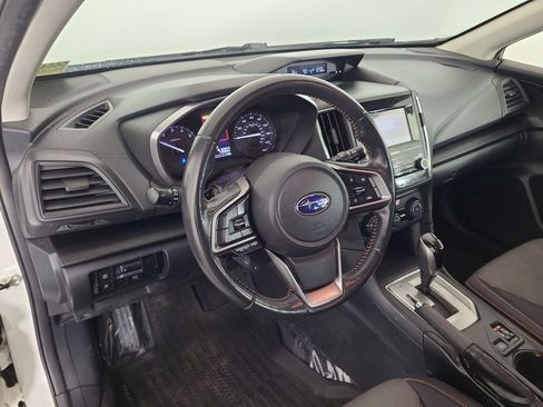 Used 2018 Subaru Crosstrek 2.0i Premium w/ Eyesight System image 13