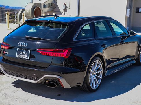 Used 2025 Audi RS 6 performance w/ Matte Carbon Package image 6