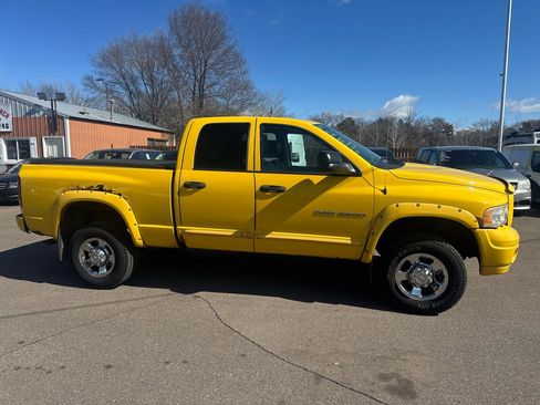 Used 2005 Dodge Ram 2500 Truck SLT image 4